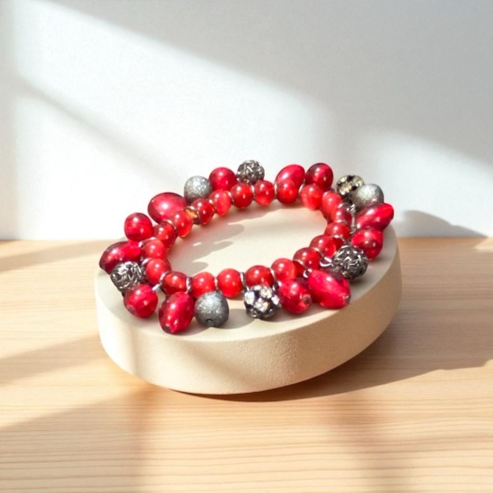 Elegant Red Beaded Bracelet